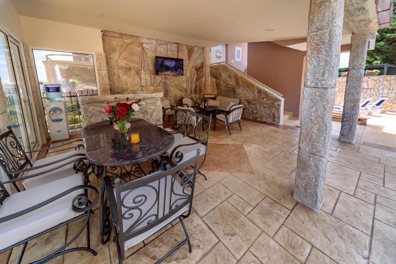 Апартаменты Ani Apartmani Добра-Вода-18