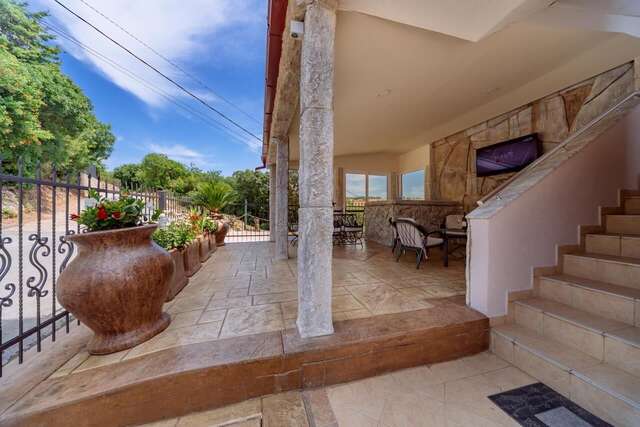 Апартаменты Ani Apartmani Добра-Вода-16